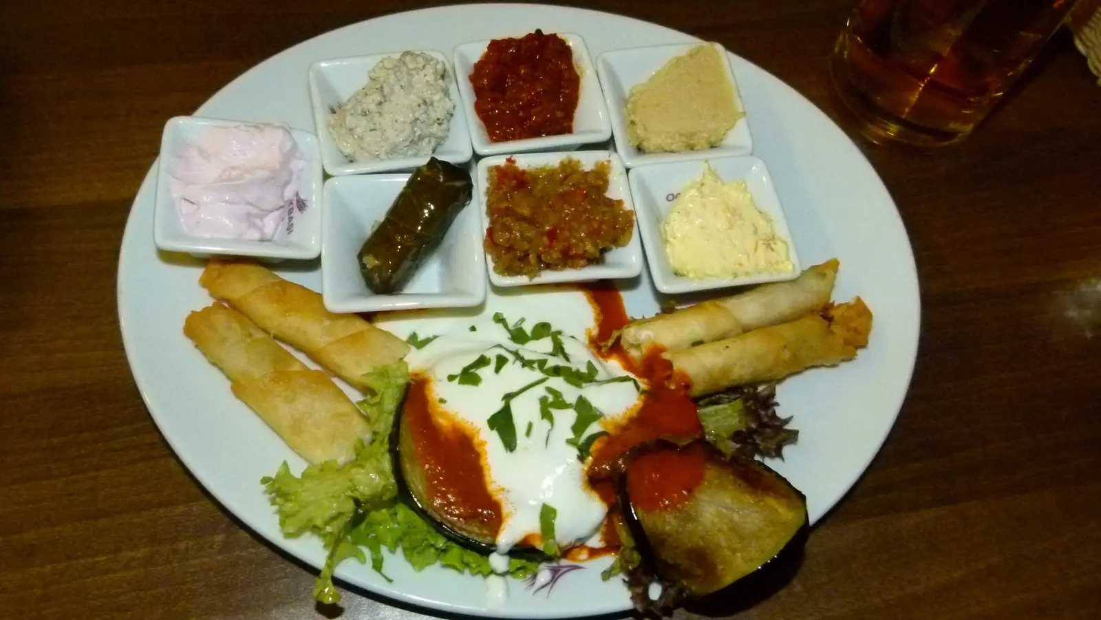Karışık meze tabağı